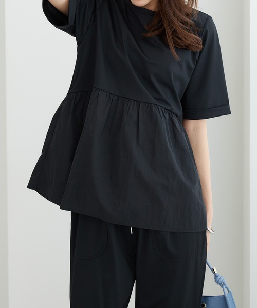 BELLUNA PLUS(ベルーナ)の「ヒンヤリ爽快!異素材切替プルオーバー(Tシャツ/カットソー・レディース・ブラック/カーキ・MEDIUM/X-LARGE)」の3枚目の写真