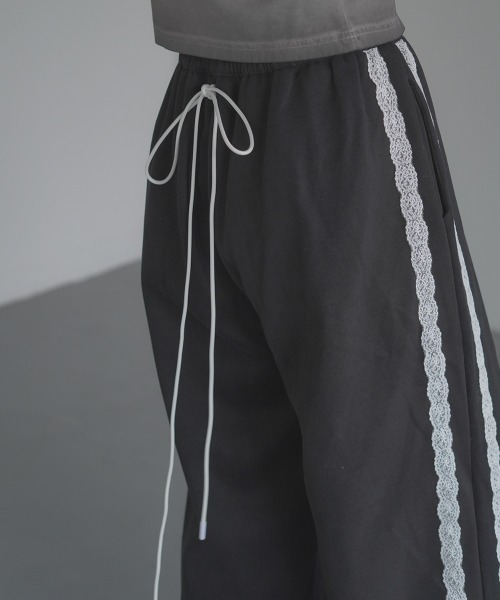 セール】Side lace line wide sweatpants / サイドレースライン