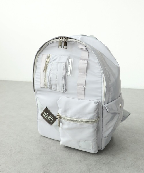 Cepica（セピカ）の「【MARECHAL TERRE / マルシャルテル】マルチプルポケットバックパック（バックパック/リュック・レディース・ブラック/グレー/カーキ・FREE）」の2枚目の写真