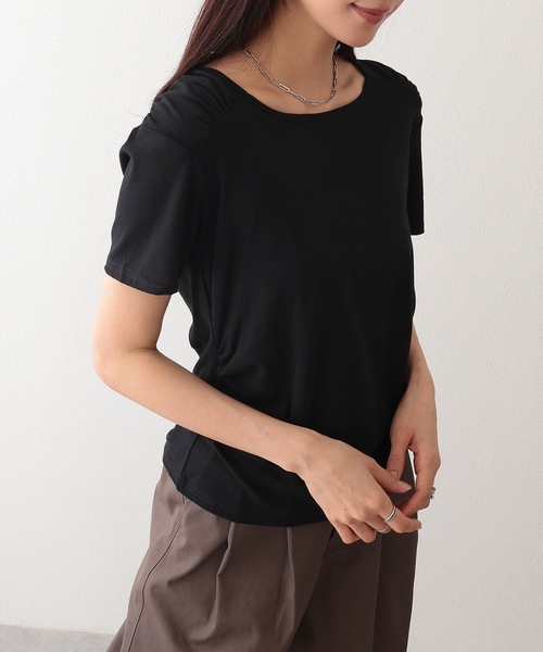 Lace Ladies(レースレディース)の「クルーネック 肩ギャザー ニュアンス 半袖 Tシャツ(Tシャツ/カットソー・レディース・ブラック/ブルー/ホワイト/ピンク/アイボリー・FREE)」の7枚目の写真