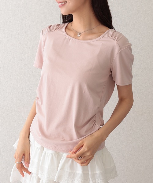 Lace Ladies(レースレディース)の「クルーネック 肩ギャザー ニュアンス 半袖 Tシャツ(Tシャツ/カットソー・レディース・ブラック/ブルー/ホワイト/ピンク/アイボリー・FREE)」の16枚目の写真