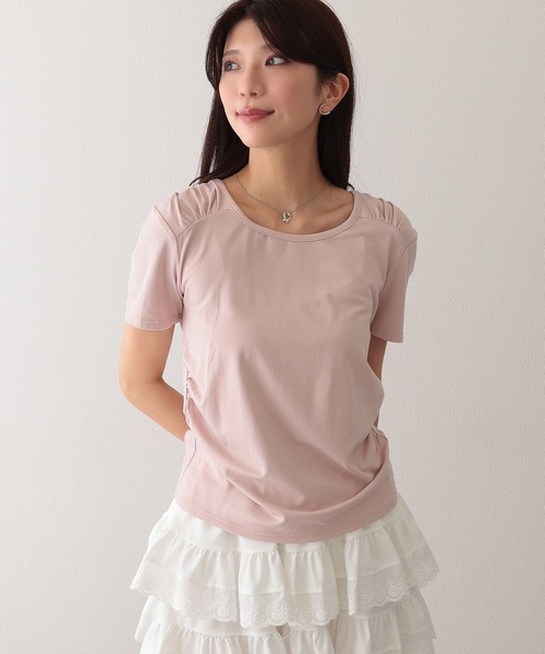 Lace Ladies(レースレディース)の「クルーネック 肩ギャザー ニュアンス 半袖 Tシャツ(Tシャツ/カットソー・レディース・ブラック/ブルー/ホワイト/ピンク/アイボリー・FREE)」の17枚目の写真