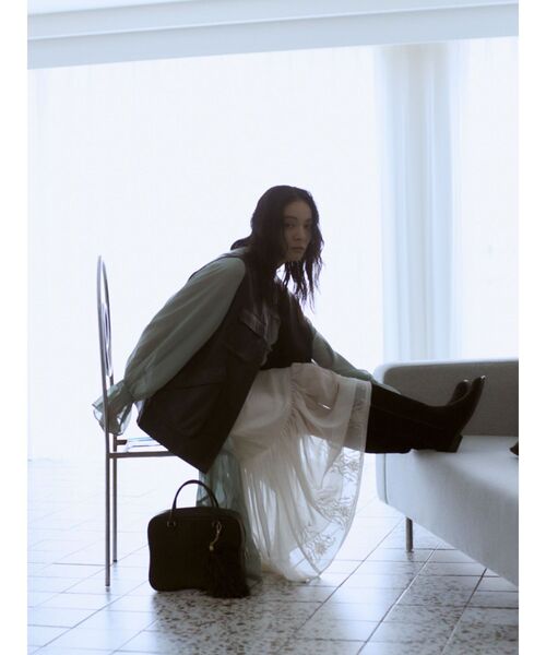 Ungrid（アングリッド）の「フリルデザインエンブロイダリーワンピース