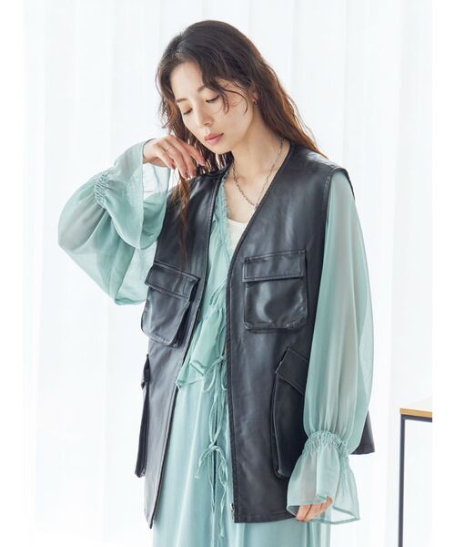 Ungrid（アングリッド）の「フリルデザインエンブロイダリーワンピース