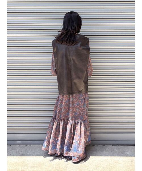 Ungrid（アングリッド）の「フリルデザインエンブロイダリーワンピース