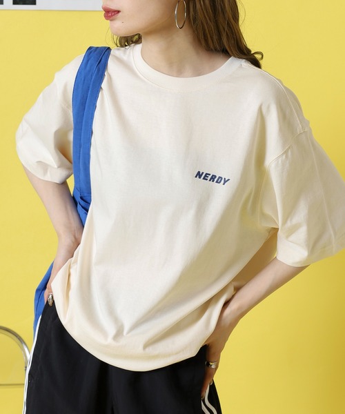NERDY（ノルディ）の「ペイズリーロゴ S/S Tシャツ（Tシャツ/カットソー・レディース・ホワイト/キナリ・M/S/L）」の9枚目の写真