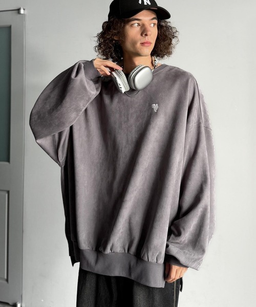 Classical Origin(クラシカルオリジン)の「「オーバー派に刺さる。」スウェードポンチ素材ビックシルエットトレーナー(長袖)/Suede material big silhouette sweatshirt(Tシャツ/カットソー・メンズ・ブルー/オフホワイト/チャコールグレー/ベージュ・MEDIUM/LARGE/SMALL)」の7枚目の写真