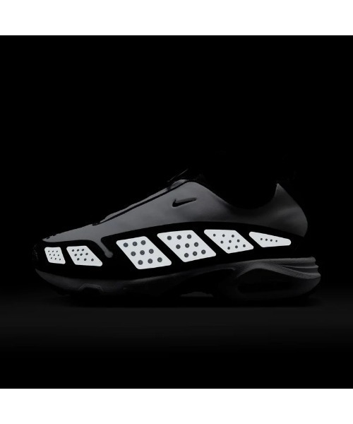 セール】NIKE Wmns Air Max SNDR（ナイキ ウィメンズ エア マックス