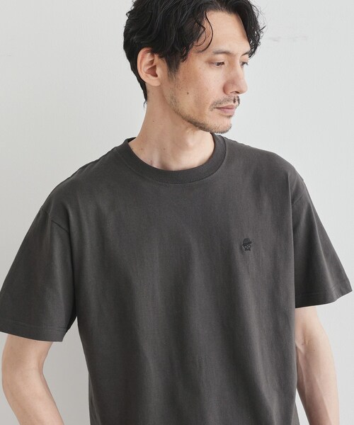 TAKEO KIKUCHI(タケオキクチ)の「【LIMITED】ワンポイント刺繍 半袖Tシャツ(Tシャツ/カットソー・メンズ・ブラック/チャコールグレー/ホワイト/ブルー・01/04/03/02)」の8枚目の写真
