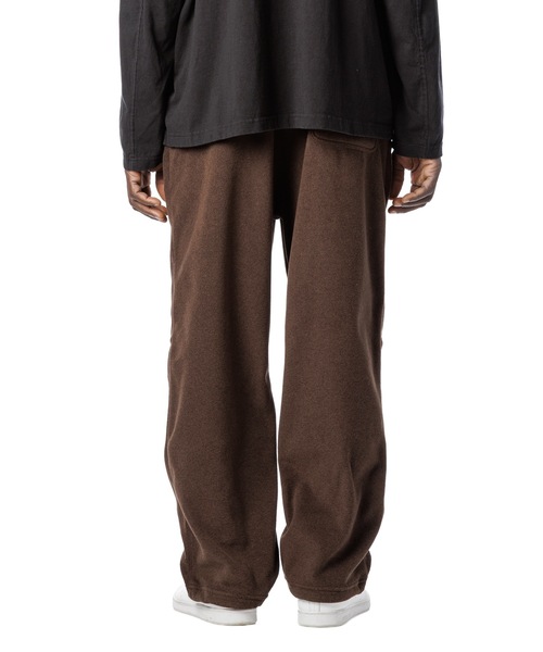 Sandinista（サンディニスタ）の「POLARTEC 200 Easy Fit Tuck Pants / ポーラテック200フリースタックパンツ（その他パンツ・メンズ・ブラック/ブラウン・LARGE/MEDIUM/SMALL）」の6枚目の写真