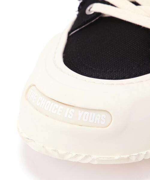 ROYAL FLASH(ロイヤルフラッシュ)の「THE CHOICE IS YOURS/VN Low Sneaker(スニーカー・メンズ・ブラック・42/43/44/41/45)」の6枚目の写真