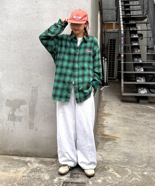 Franklin Climbing（フランクリンクライミング）の「【Franklin Climbing】【LEGACY】ユニセックスビンテージチェック加工ネルシャツ（シャツ/ブラウス・レディース・パープル/イエロー/オフホワイト/グリーン・MEDIUM/LARGE）」の12枚目の写真