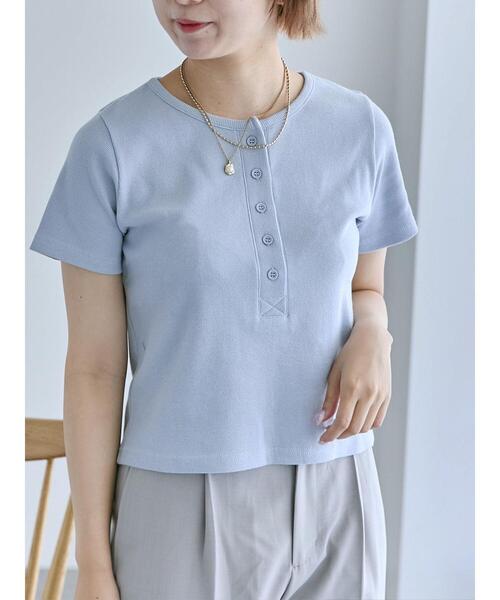 ehka sopo(エヘカソポ)の「ヘンリーネックカットソー(Tシャツ/カットソー・レディース・オフホワイト/サックスブルー/ブラック・F)」の1枚目の写真