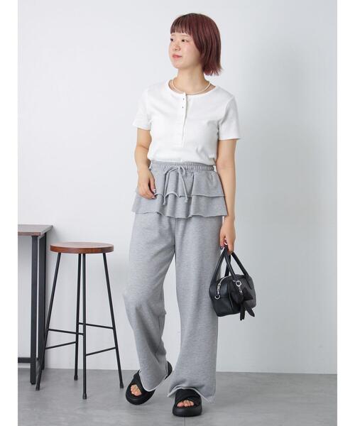 ehka sopo(エヘカソポ)の「ヘンリーネックカットソー(Tシャツ/カットソー・レディース・オフホワイト/サックスブルー/ブラック・F)」の8枚目の写真