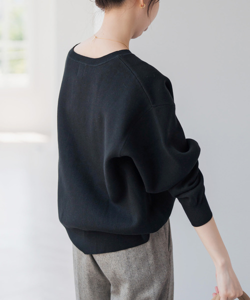 Spick & Span(スピックアンドスパン)の「《WEB限定》メタルボタンヘンリーネックニット(ニット/セーター・レディース・ブラック/グレー/キャメル・FREE)」の8枚目の写真