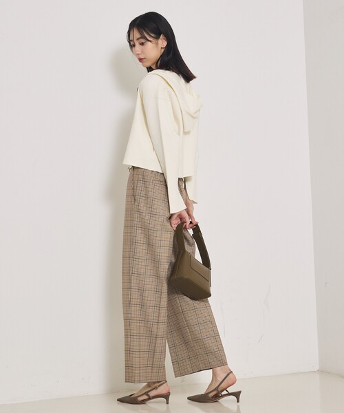 qualite（カリテ）の「【大人のパーカー】フーディーニットブルゾン/秋服/ジップパーカー/ショートパーカー（パーカー・レディース・ブラック/オフホワイト・フリー）」の16枚目の写真