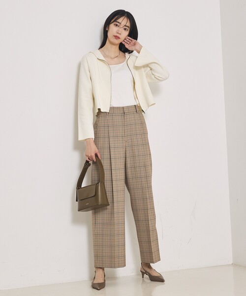 qualite（カリテ）の「【大人のパーカー】フーディーニットブルゾン/秋服/ジップパーカー/ショートパーカー（パーカー・レディース・ブラック/オフホワイト・フリー）」の17枚目の写真