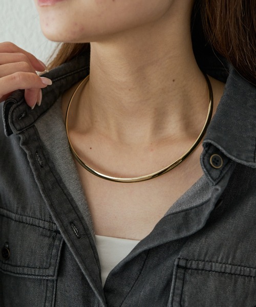 PUAL CE CIN(ピュアルセシン)の「メタルチョーカー(チョーカー・レディース・シルバー/ゴールド・FREE)」の2枚目の写真