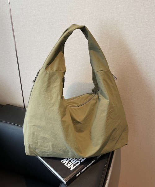 SHIBUYA Zy.(シブヤジー)の「MOOD FOLD TOTEふんわりトートバッグ(ショルダーバッグ・メンズ・ライトピンク/カーキ/ブラック/ベージュ/ライトグレー・FREE)」の16枚目の写真