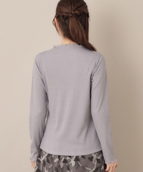 couture brooch(クチュールブローチ)の「【ほんのりシアー・きれいめ】サステナブル テレコインナートップス(Tシャツ/カットソー・レディース・ボルドー/アイボリー/サックスブルー/ブラック・42/38/40/36)」の8枚目の写真