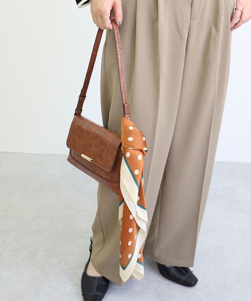 MIAN (ミアン)の「ポルカドットマルチスカーフ(バンダナ/スカーフ・レディース・ブラウン・FREE)」の5枚目の写真