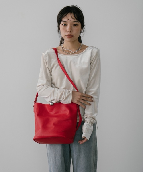 DRWCYS（ドロシーズ）の「ワンハンドルバケツ型バック（ショルダーバッグ・レディース・ブラック/レッド・FREE）」の16枚目の写真
