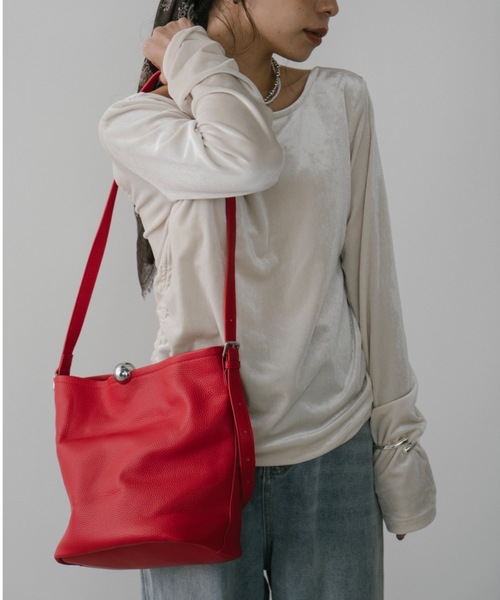 DRWCYS（ドロシーズ）の「ワンハンドルバケツ型バック（ショルダーバッグ・レディース・ブラック/レッド・FREE）」の15枚目の写真