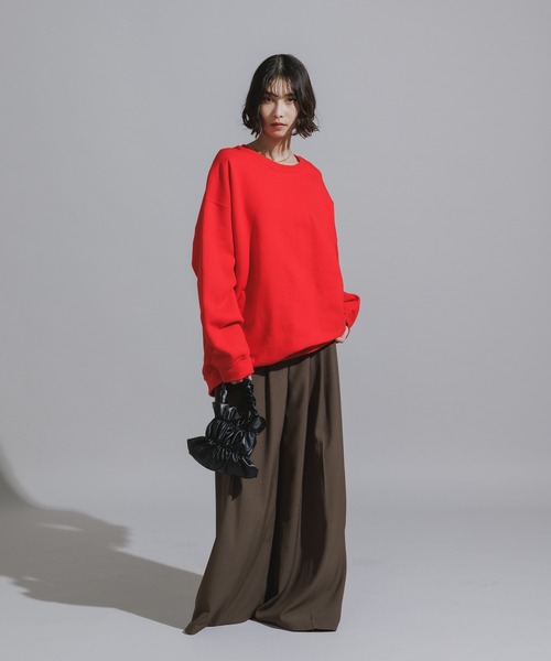 AO2(アオズ)の「Three-Tuck Studded Belt Baggy Slacks / スリータック スタッズベルト付き バギースラックス(スラックス・レディース・ブラック/ブラウン/グレー・FREE)」の5枚目の写真