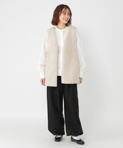 studio CLIP（スタディオクリップ）の「Vネックボアベスト（ベスト・レディース・アイボリー/モカ/チャコール・FREE）」の22枚目の写真