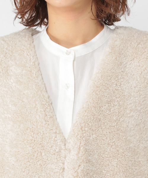 studio CLIP（スタディオクリップ）の「Vネックボアベスト（ベスト・レディース・アイボリー/モカ/チャコール・FREE）」の13枚目の写真