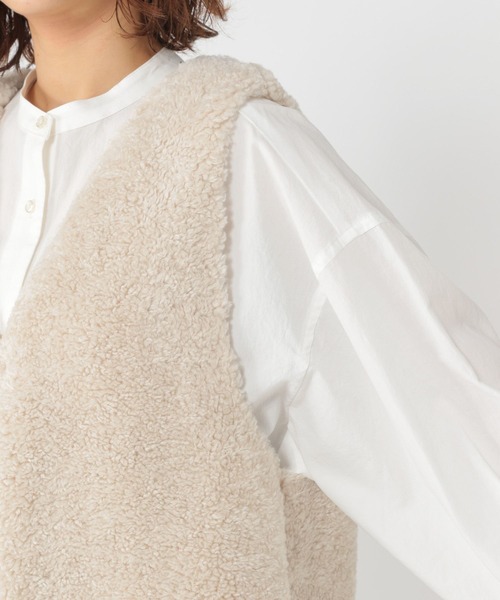 studio CLIP（スタディオクリップ）の「Vネックボアベスト（ベスト・レディース・アイボリー/モカ/チャコール・FREE）」の14枚目の写真