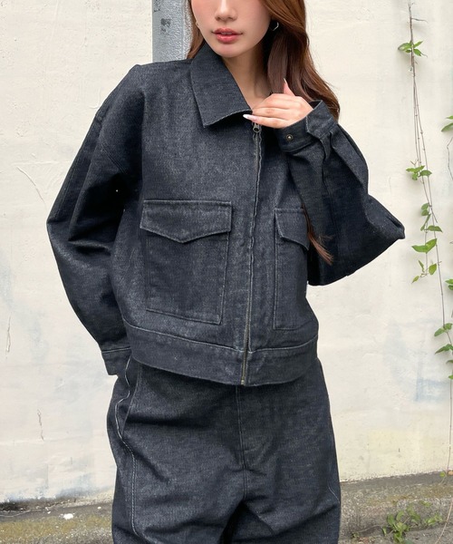 ALAND（エーランド）の「【UNISEX】ALAND／デニムカバーオール（デニムジャケット・レディース・ブルー/ブラック・SMALL/LARGE）」の2枚目の写真