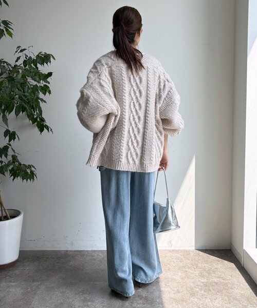 DouDou（ドゥドゥ）の「ケーブルニットカーディガン（カーディガン/ボレロ・レディース・アイボリー/ボルドー/ネイビー・FREE）」の8枚目の写真