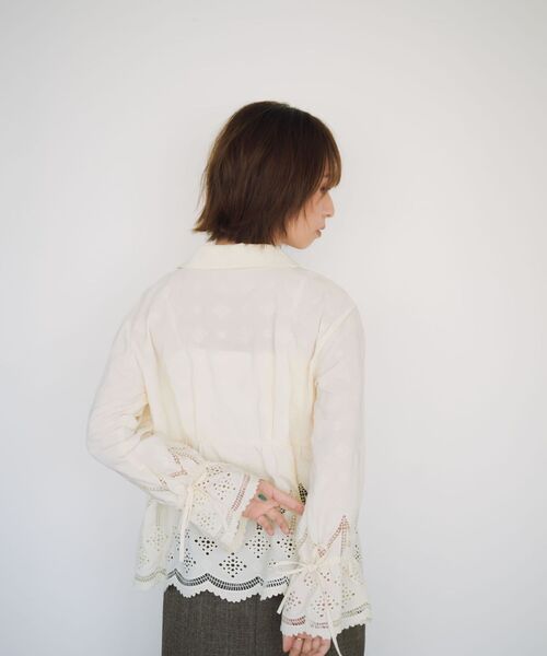 エンブロイダリーリボンスリーブブラウス 【低身長・小柄女性】（T