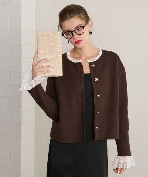 BONLECILL noir(ボンルシールノワール)の「【BONLECILL noir】ゴールボタンレースフリルニットカーディガン(カーディガン/ボレロ・レディース・ブラウン/ブラック/ネイビー/チャコールグレー・FREE)」の14枚目の写真