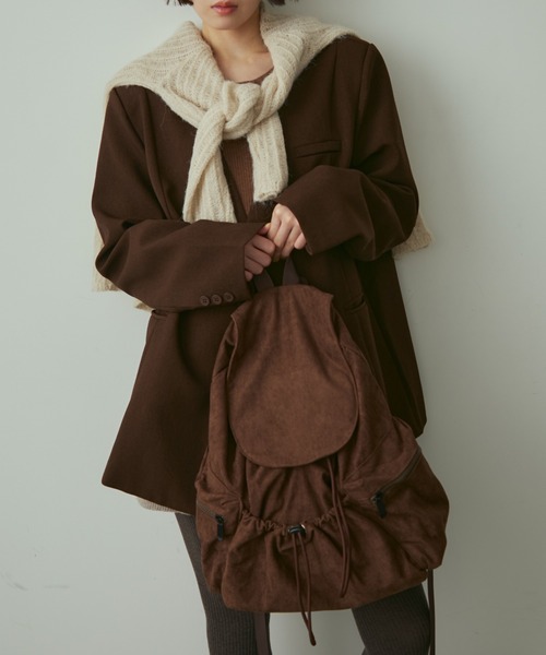 full/fill.(フルフィル)の「fake suede backpack / フェイクスウェードバックパック(バックパック/リュック・レディース・ブラック/ブラウン・FREE)」の4枚目の写真
