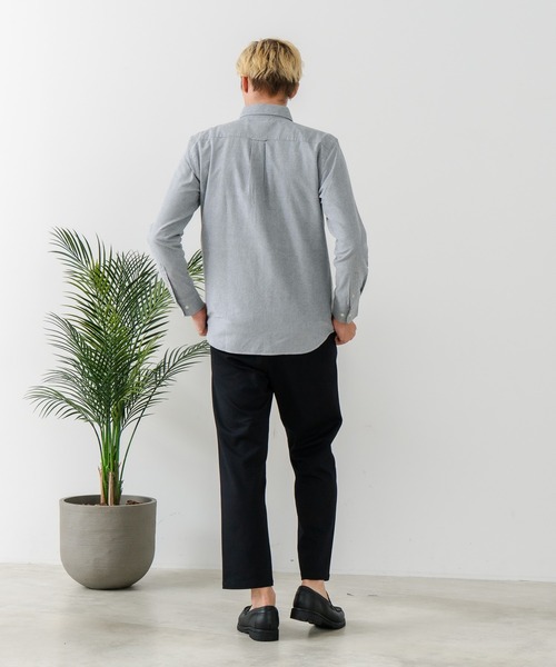 Blue Standard （ブルースタンダード）の「【BLUE STANDARD/ブルースタンダード】コットン100％ オックスボタンダウンシャツ レギュラーシルエット ビズ オフィスカジュアル オンでもオフでも（シャツ/ブラウス・メンズ・グレー/ホワイト/ダークネイビー・LARGE/MEDIUM/X-LARGE）」の14枚目の写真