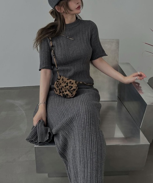 WILLFULLY(ウィルフリー)の「random rib removable sleeve knit OP(ワンピース・レディース・ブラック/チャコール・FREE)」の20枚目の写真