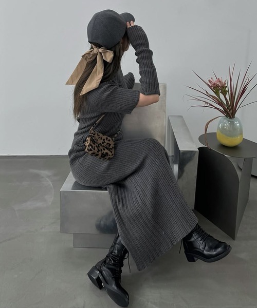 WILLFULLY(ウィルフリー)の「random rib removable sleeve knit OP(ワンピース・レディース・ブラック/チャコール・FREE)」の18枚目の写真