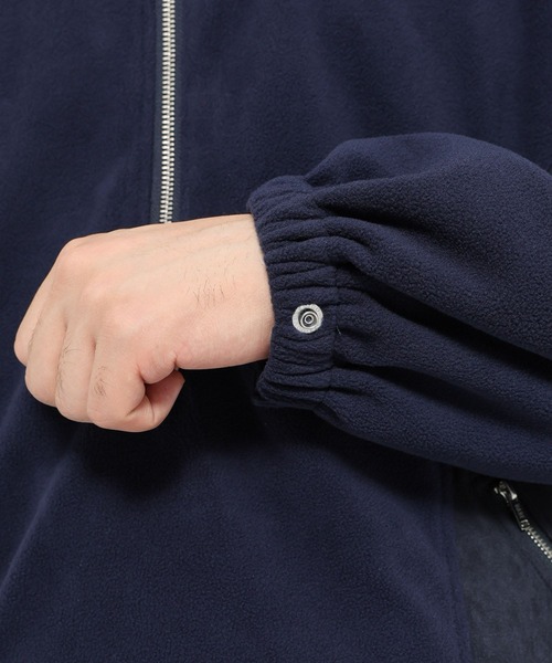 HARE（ハレ）の「スウェードキリカエフリース(HARE)（スウェット・メンズ・ブラック/ネイビー・FREE）」の18枚目の写真