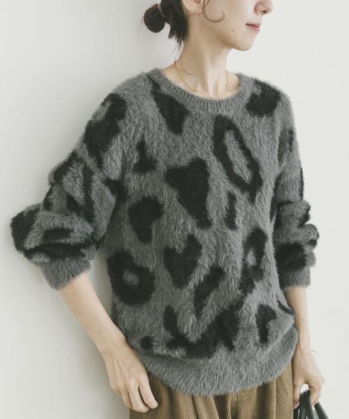ITEMS URBANRESEARCH（アイテムズ アーバンリサーチ）の「シャギービッグシルエットニット（ニット/セーター・レディース・ベージュ系その他/ブルー系その他/グレー・FREE）」の2枚目の写真