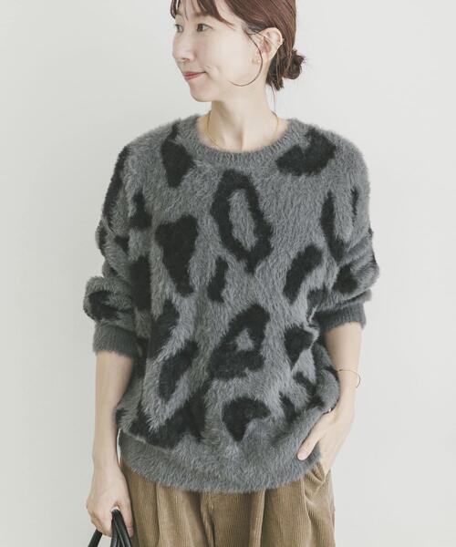 ITEMS URBANRESEARCH（アイテムズ アーバンリサーチ）の「シャギービッグシルエットニット（ニット/セーター・レディース・ベージュ系その他/ブルー系その他/グレー・FREE）」の5枚目の写真