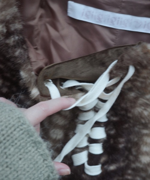 igi（イジ）の「LACED FUR SHORTS / レースアップファーショートパンツ（その他パンツ・レディース・モカ/ベージュ/ブラック・FREE）」の20枚目の写真