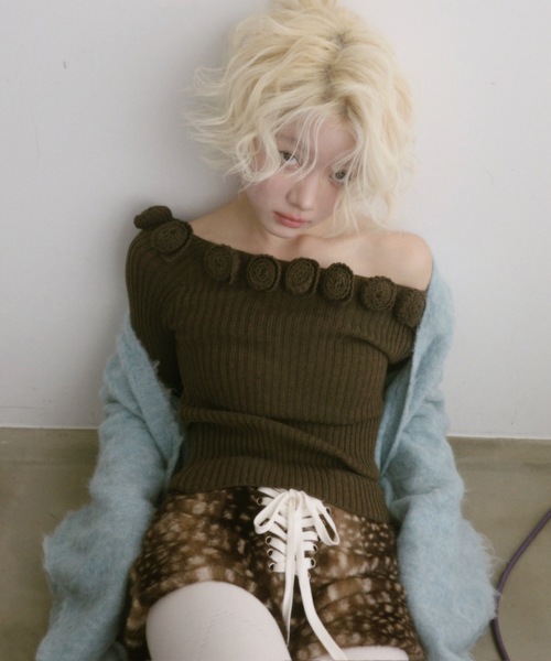 igi（イジ）の「LACED FUR SHORTS / レースアップファーショートパンツ（その他パンツ・レディース・モカ/ベージュ/ブラック・FREE）」の5枚目の写真