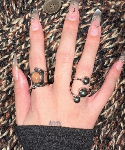 Vipoa（ヴィポア）の「niche design ring（リング・レディース・シルバー・FREE）」の5枚目の写真