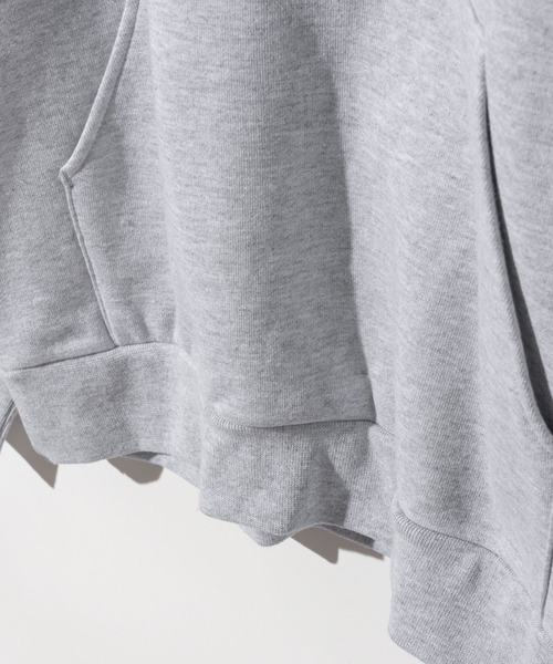 HUF(ハフ)の「HUF X ISAAC HAYES BLACK MOSES HEAVYWEIGHT HOODIE ハフ アイザックヘイズ パーカー(パーカー・メンズ・ホワイト系1・SMALL/MEDIUM/LARGE/X-LARGE)」の7枚目の写真