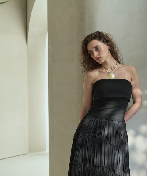 Estella.K(エステラケー)の「Melinda Dress ランダムティアードベアドレス(ワンピース・レディース・バーガンディー/ブラック/モカ・FREE)」の21枚目の写真