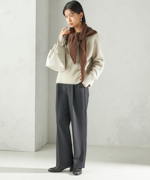 SHIPS（シップス）の「マルチウェイ 三角 ストール（ストール/ショール・レディース・グレー/ブラウン/レッド・ONE SIZE）」の13枚目の写真