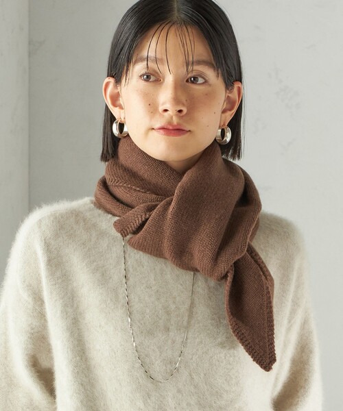 SHIPS（シップス）の「マルチウェイ 三角 ストール（ストール/ショール・レディース・グレー/ブラウン/レッド・ONE SIZE）」の18枚目の写真