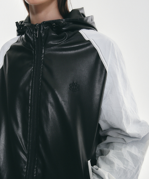NICK&NICOLE(ニックアンドニコール)の「RAGLAN HOODY LEATHER JUMPER_BLACK WHITE(ライダースジャケット・レディース・その他・FREE)」の2枚目の写真